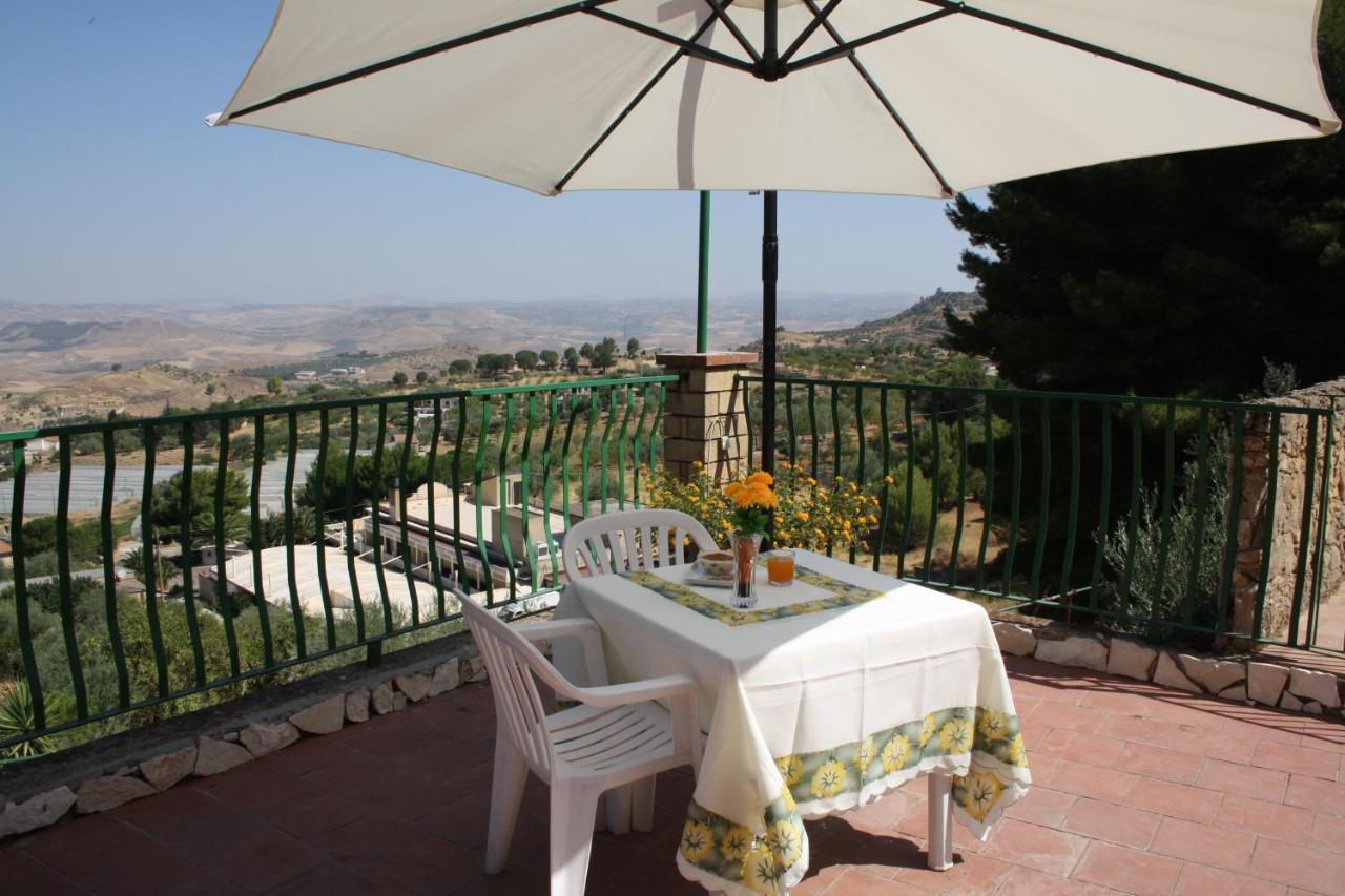 B&B Borgo Pileri Mazzarino Extérieur photo